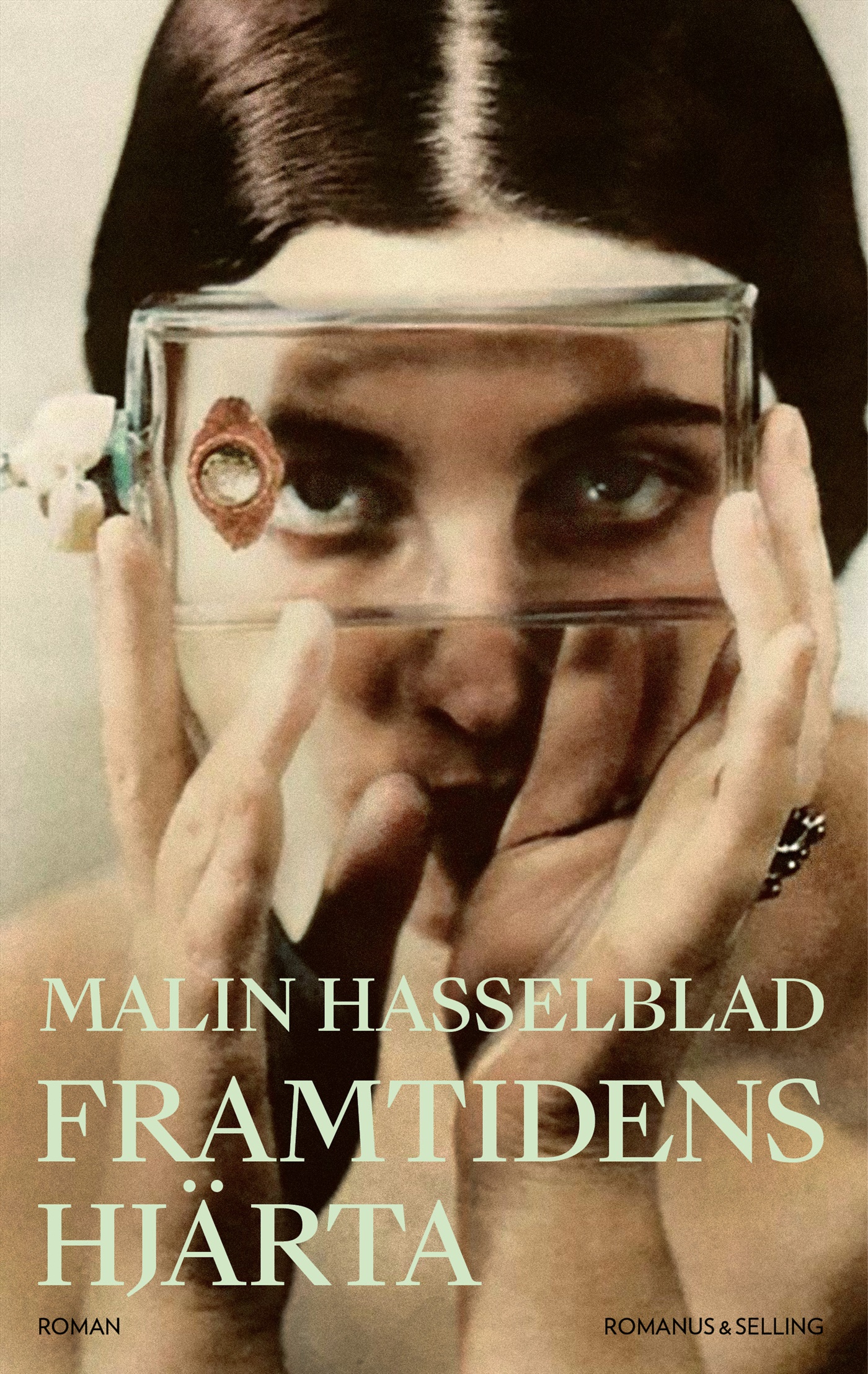 Omslag: Framtidens hjärta