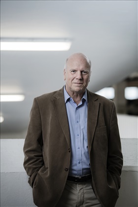 Peter Robinson