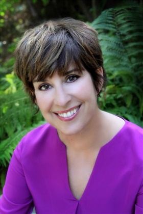 Cecilia Samartin