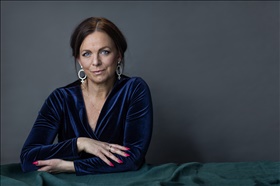 Katarina Wennstam
