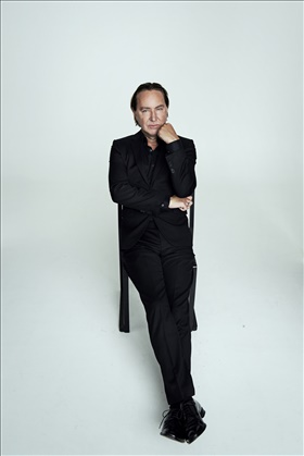 Alexander Ahndoril