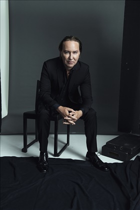 Alexander Ahndoril