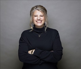 Simona Ahrnstedt