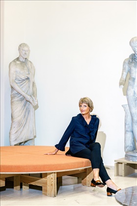 Hanne-Vibeke Holst