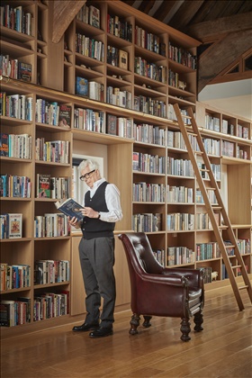 Ken Follett