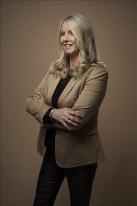 Anne-Marie Schjetlein