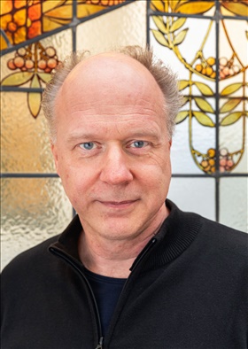 Erik G Svensson