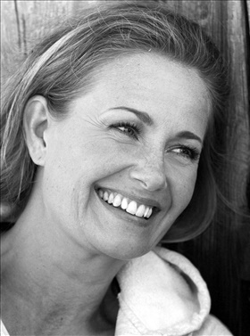 Yvonne Ryding