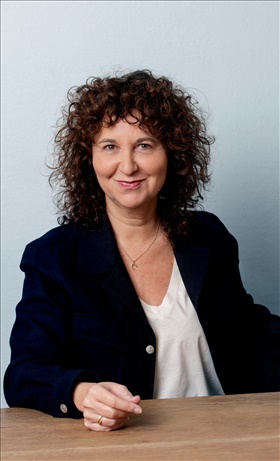 Denize Karabuda